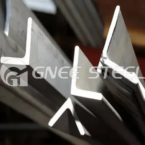 זווית פלדה SS540